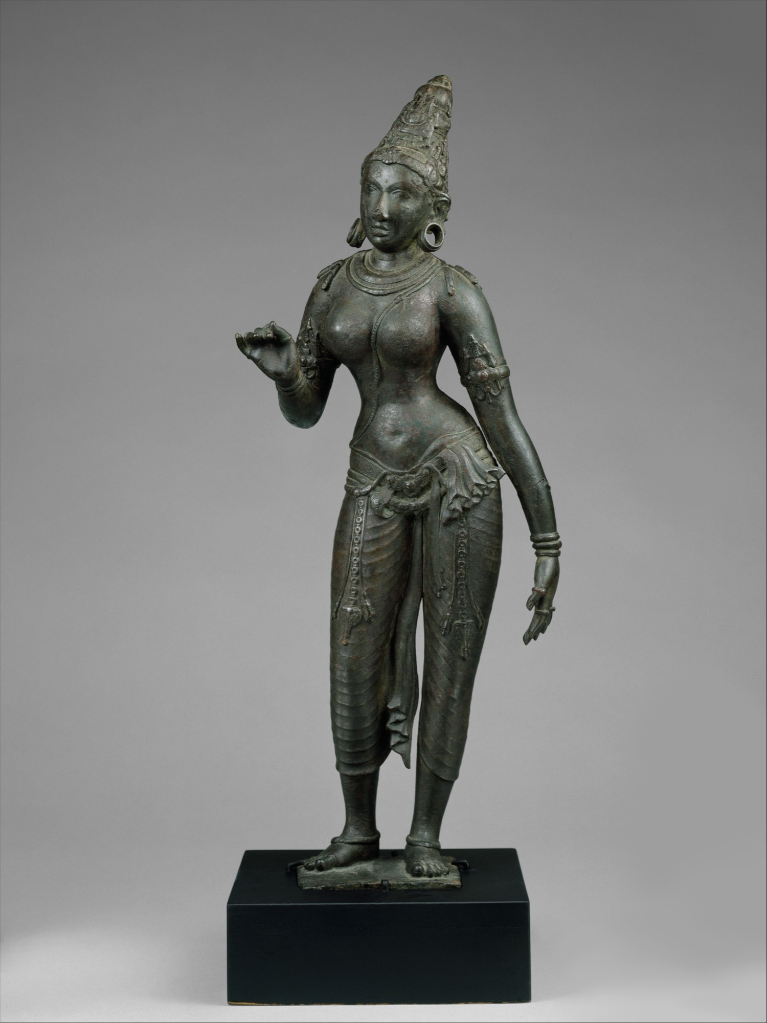 Standing Parvati, Chola bronze, The Metropolitan Museum of Art